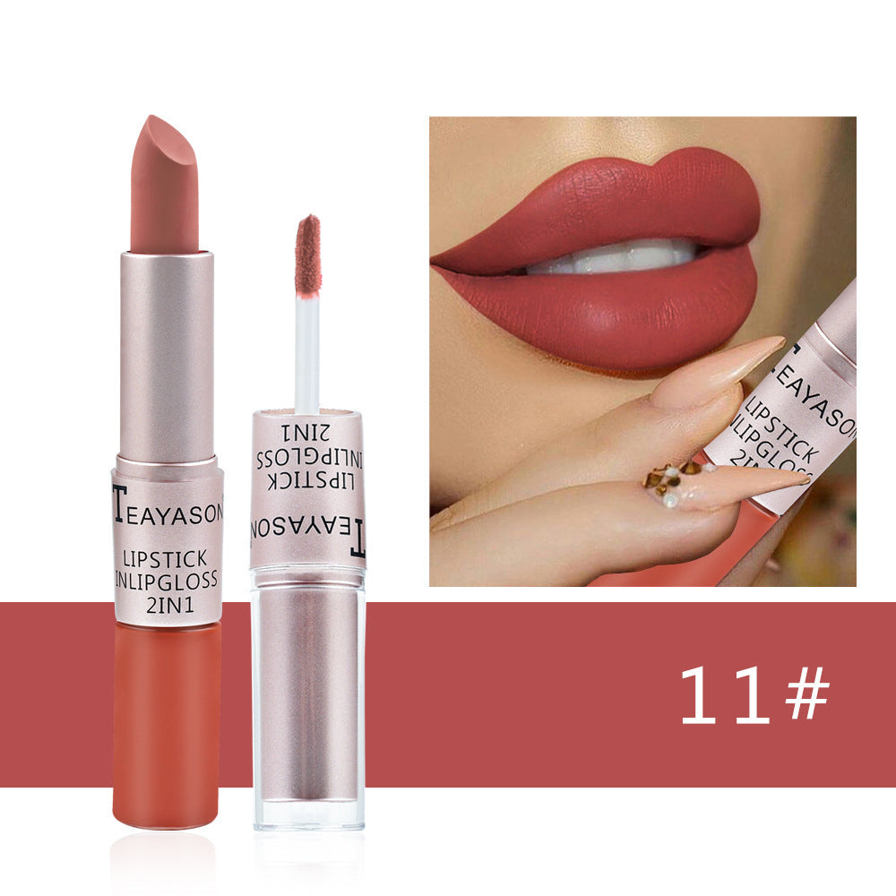 Brillo labial mate de doble punta y acabado antiadherente