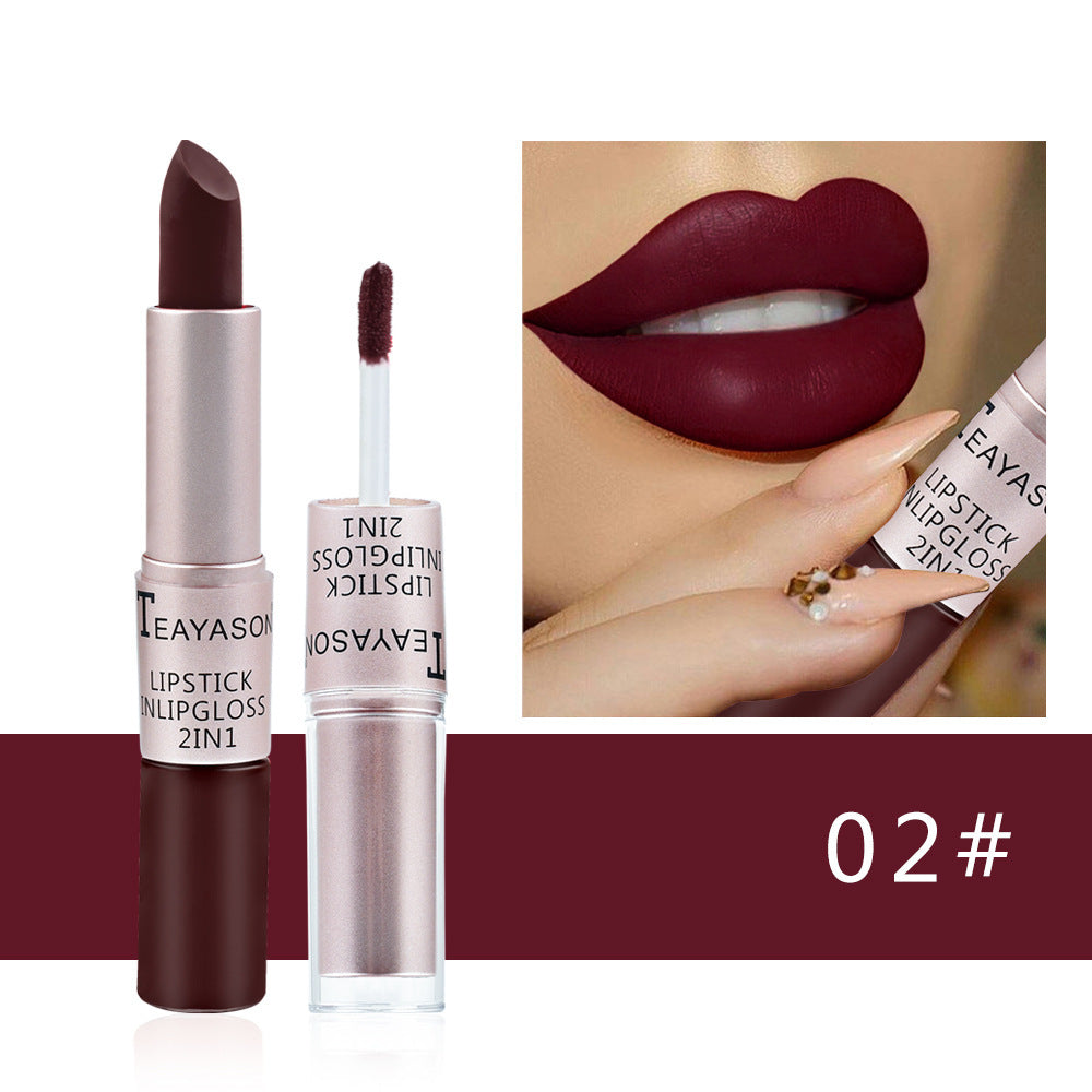 Brillo labial mate de doble punta y acabado antiadherente